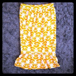 Sleeveless Yellow/White Summer Top